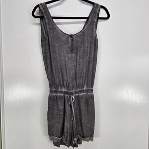 Cloth & Stone Gray Washed Romper Sleeveless Drawstring Waist Casual Size S